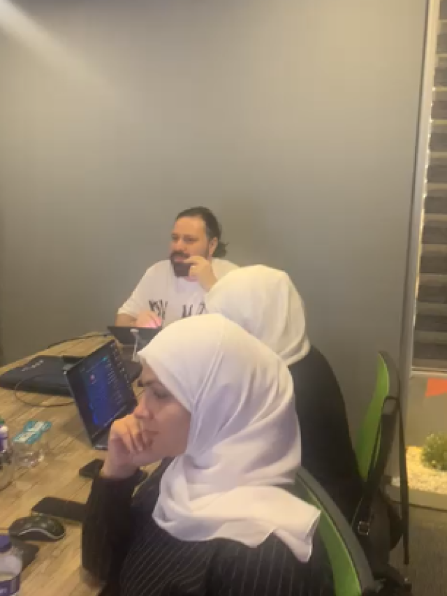 مقتطفات من دورة الفوتوشوب الاحترافية